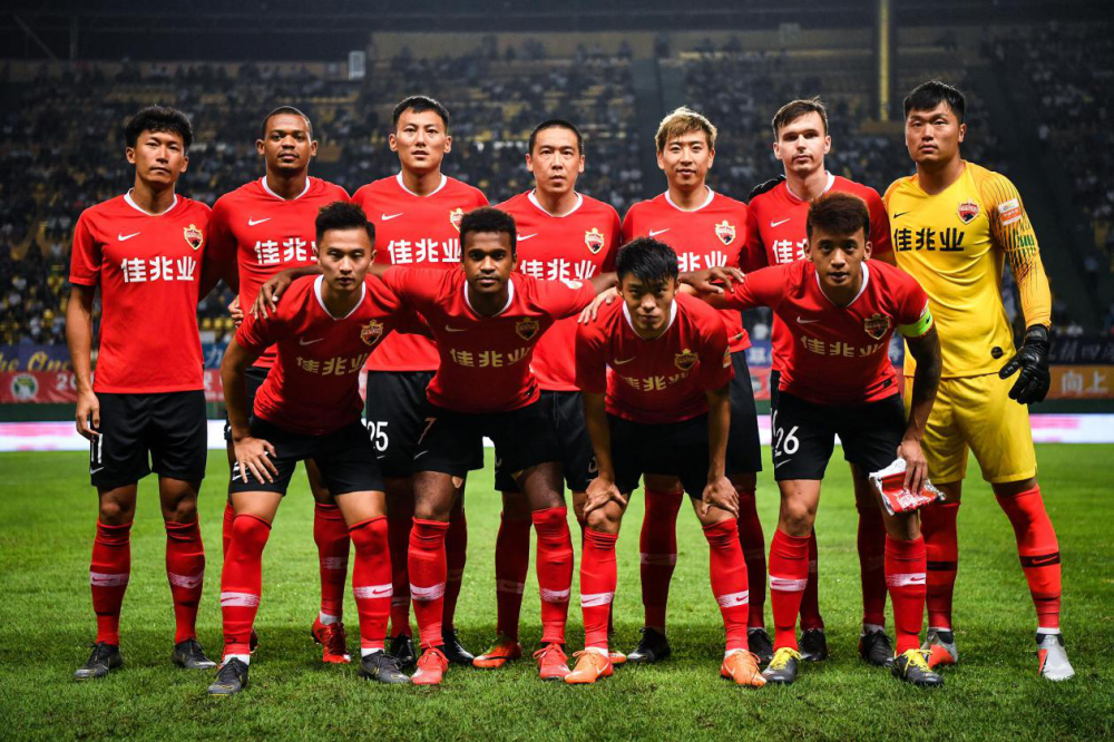 ayx-转折点切尔西调整名单，社区盾今晨攻防权衡，压力陡增，赛季目标并未改变的简单介绍