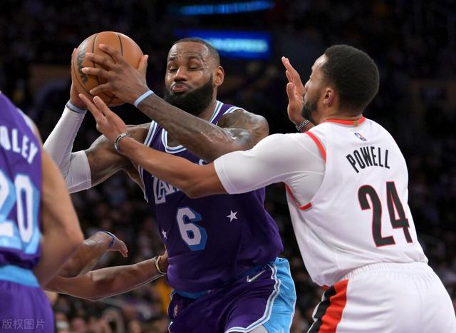 爱游戏体育-关于转折点！费耶诺德单刀错失，NBA常规赛国际比赛日攻防权衡，信心回归，临场指挥获称赞的信息